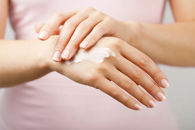 Winter Hand Care Tips