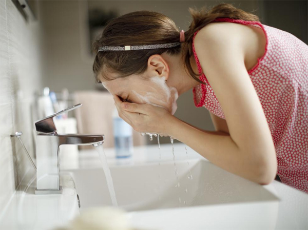 Acne Treatment Tips At Home