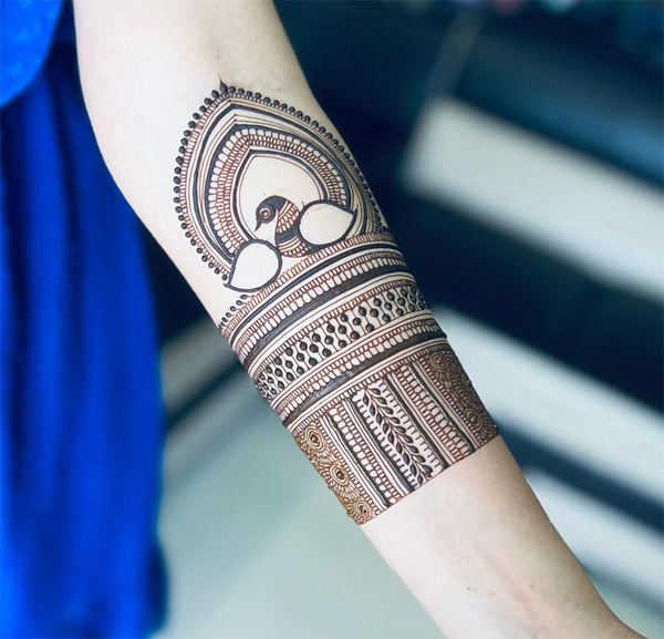 Henna Wrist Tattoo Designs